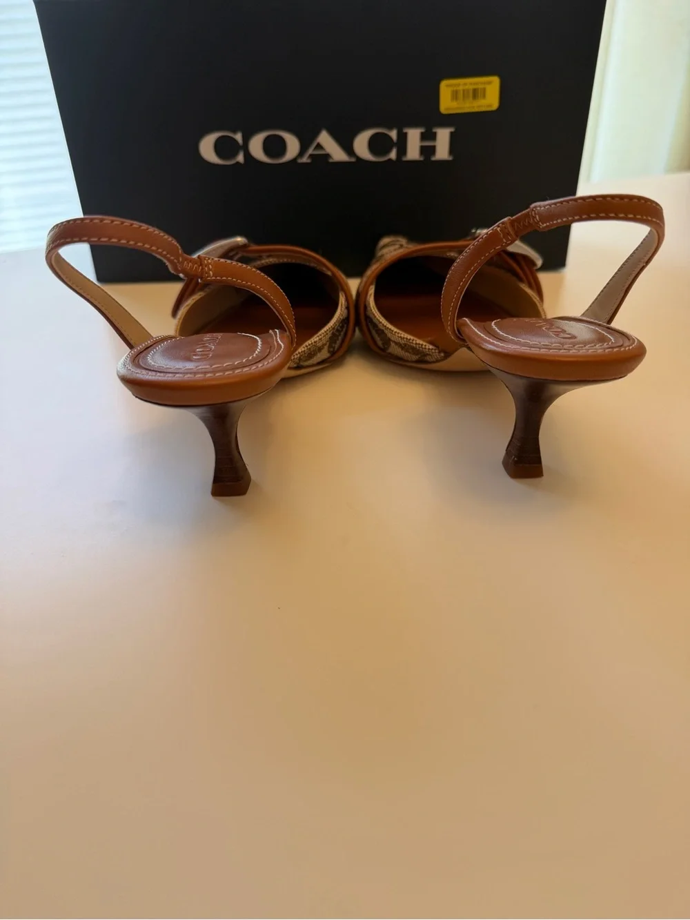 ✨ Brand New Coach Margot Crystal Signature Slingback Flats